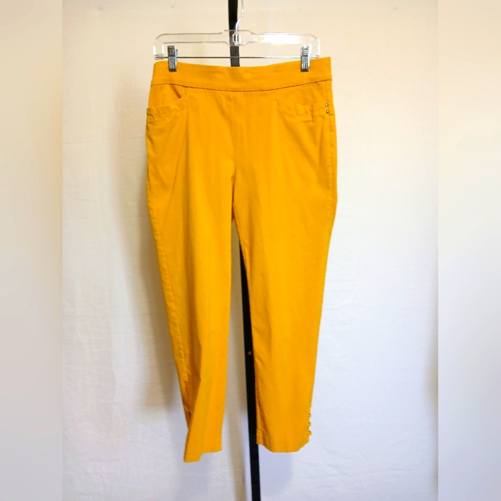 89th & Madison Yellow Ankle Cropped Pants
